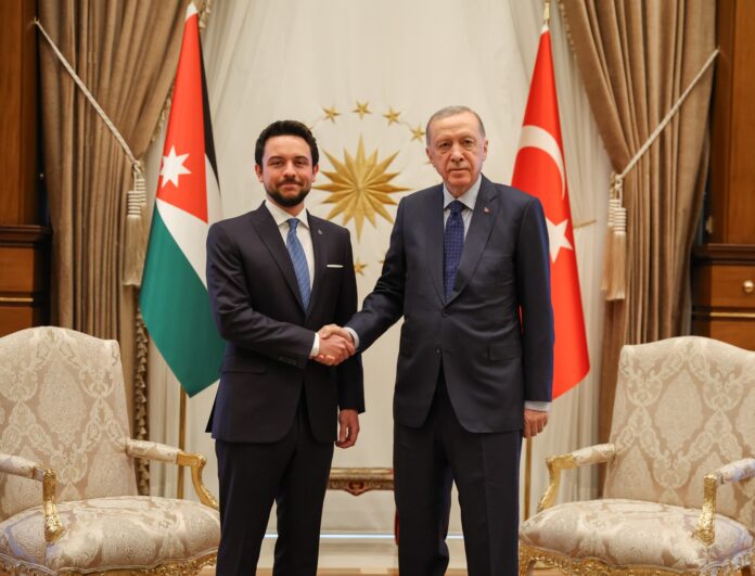 ولي العهد والرئيس أردوغان يؤكدان موقف الأردن وتركيا الداعم للقضية الفلسطينية