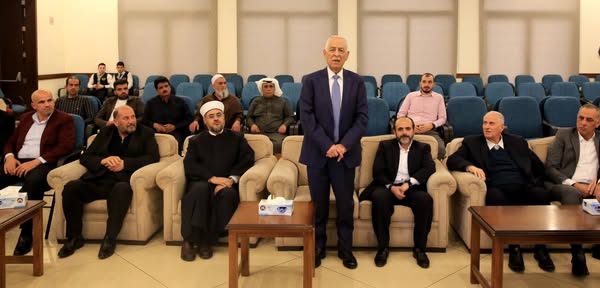 مندوبا عن الملك وولي العهد.. العيسوي يعزي عشيرتي البطوش والعدوان