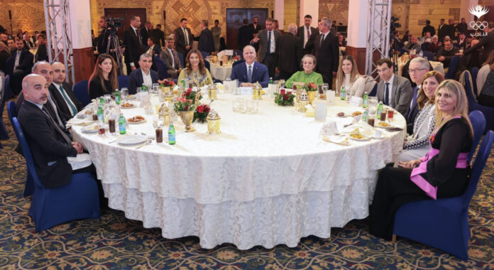 الأمير فيصل يشارك أسرة الرياضة الأردنية بمأدبة إفطار رمضانية الأمير فيصل يشارك أسرة الرياضة الأردنية بمأدبة إفطار رمضانية