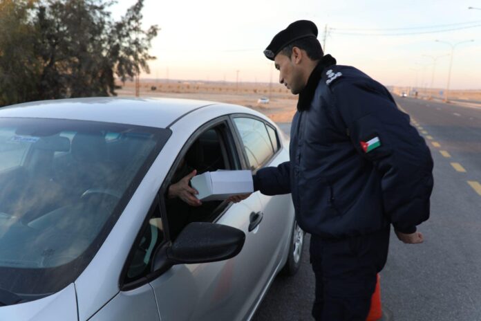 الأمن العام تواصل خطتها الأمنية والمرورية لتقديم الخدمات الإنسانية للمواطنين