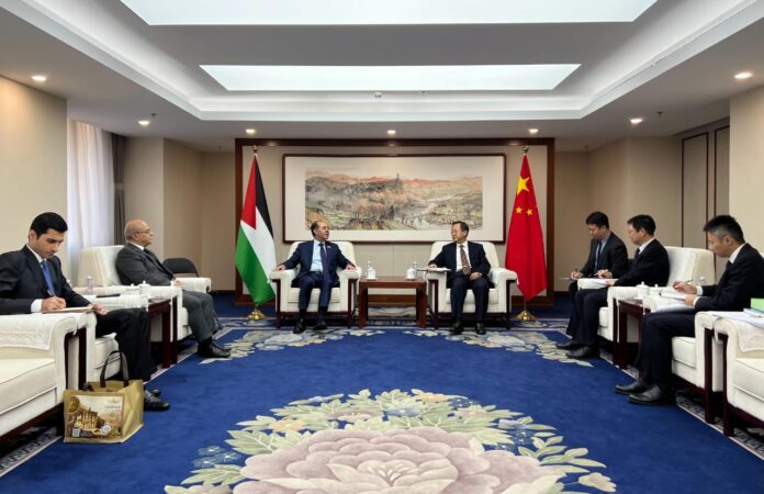 دعم مالي بقيمة 9 ملايين دينار من الوكالة الصينية للجامعات الاردنية