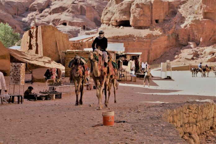 الاردن يسجل ارتفاعا في عدد سياح المبيت وزوار اليوم الواحد - تفاصيل