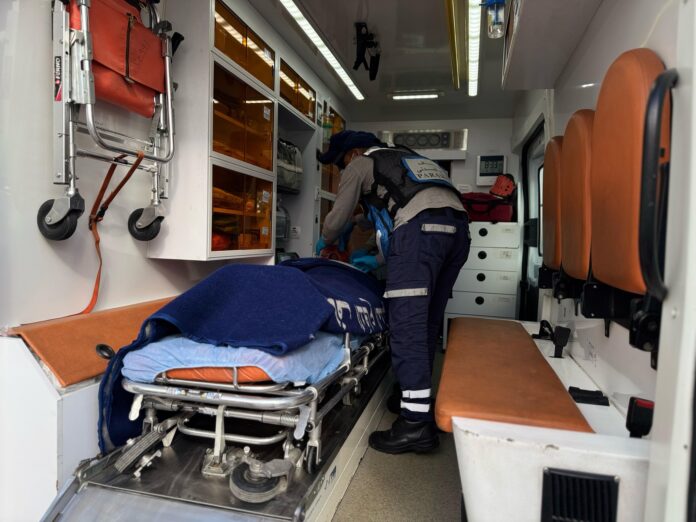 وفاة طفلة واصابة 8 اشخاص في حادثين منفصلين وفاة طفلة واصابة 8 اشخاص في حادثين منفصلين