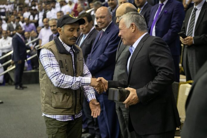 اهتمام ملكي بدعم العمال الأردنيين لتحقيق التنمية الشاملة والمستدامة