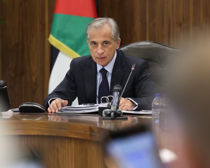 حسان يتلقى اتصالا من نظيره اللبناني .. وهذا ما دار بينهما - تفاصيل