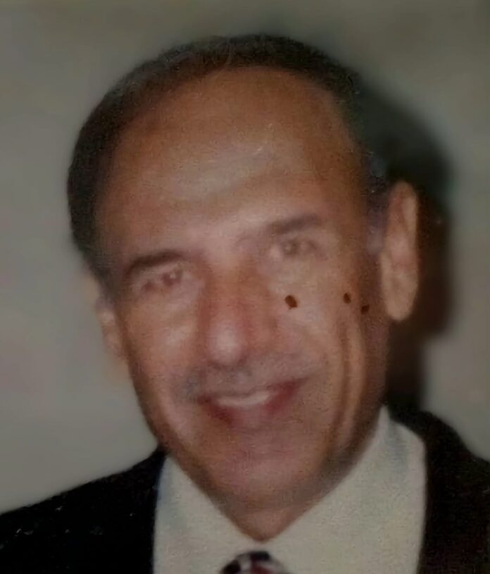 رئيس الوزراء ينعى وزير الصحة الأسبق الدكتور فالح الناصر رئيس الوزراء ينعى وزير الصحة الأسبق الدكتور فالح الناصر