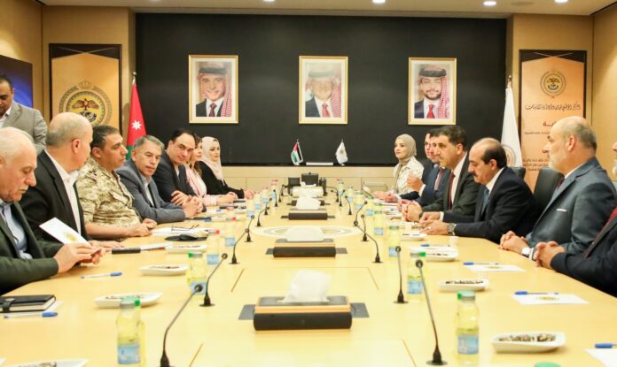 لجنة التوجيه الوطني تزور المركز الوطني للأمن وإدارة الأزمات