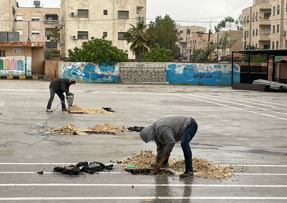 مدرسة ام حبيبة الاساسية المختلطة تشارك في مشروعي بصمة امل وظلال سنبلة