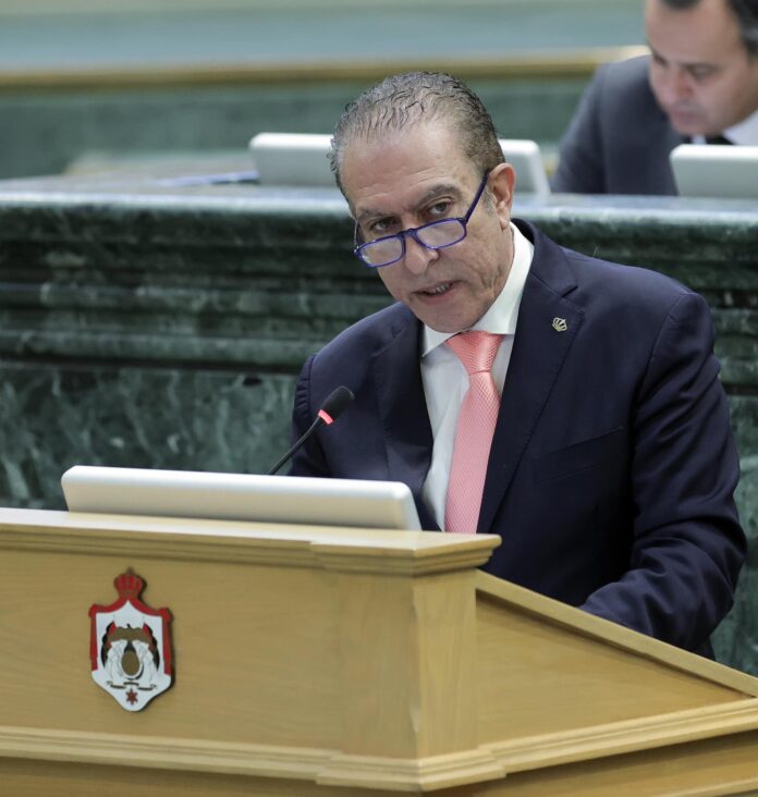 اقتراح النائب ابراهيم الطراونة يثير ضجة تحت القبة .. ما القصة ؟؟