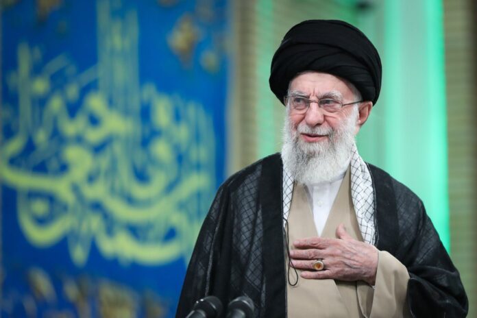 خامنئي: إسرائيل ارتكبت خطأ فادحا وأي هجوم أميركي  خامنئي: إسرائيل ارتكبت خطأ فادحا وأي هجوم أميركي