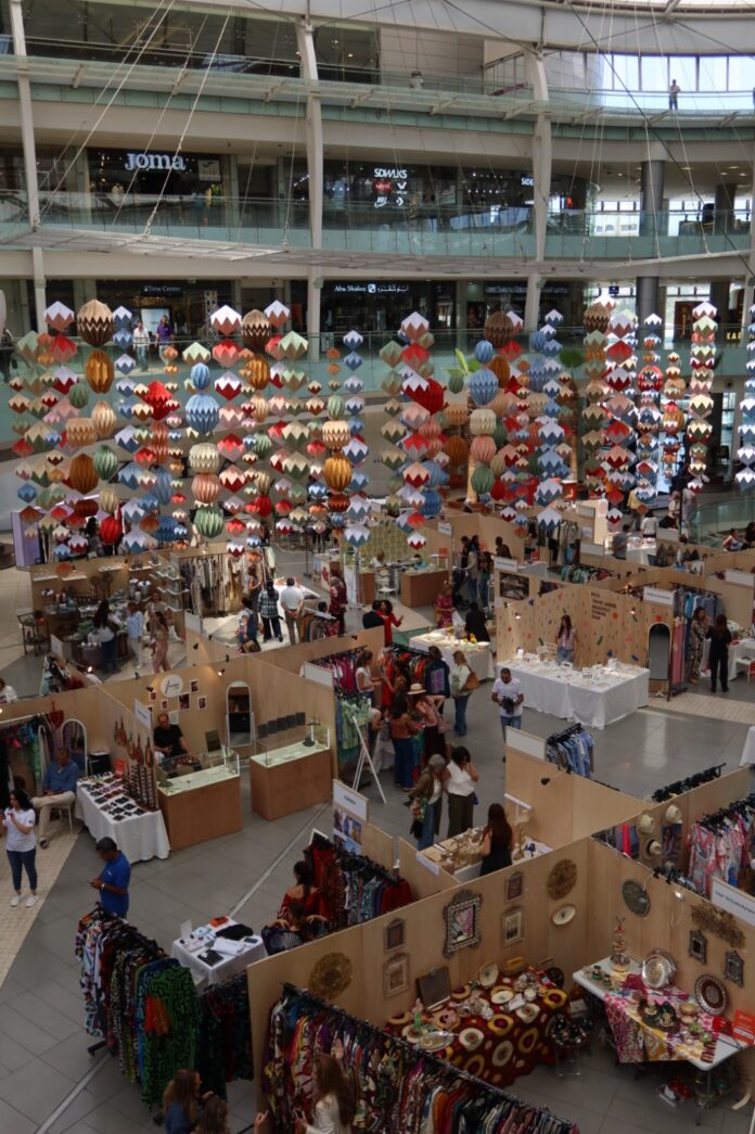 منصّة زين تنظّم جناحاً خاصاً لـ 20 مصمماً أردنياً في البازار اللبناني منصّة زين تنظّم جناحاً خاصاً لـ 20 مصمماً أردنياً في البازار اللبناني