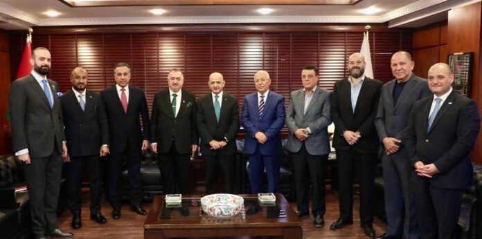 الحاج توفيق يدعو لمرحلة جديدة لعلاقات الاردن والعراق الاقتصادية الحاج توفيق يدعو لمرحلة جديدة لعلاقات الاردن والعراق الاقتصادية