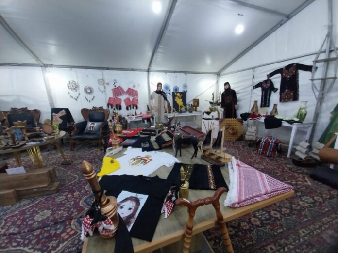 إدارة مراكز الإصلاح والتأهيل تشارك بمهرجان جرش بخيمة لعرض منتوحات نزلاء المراكز