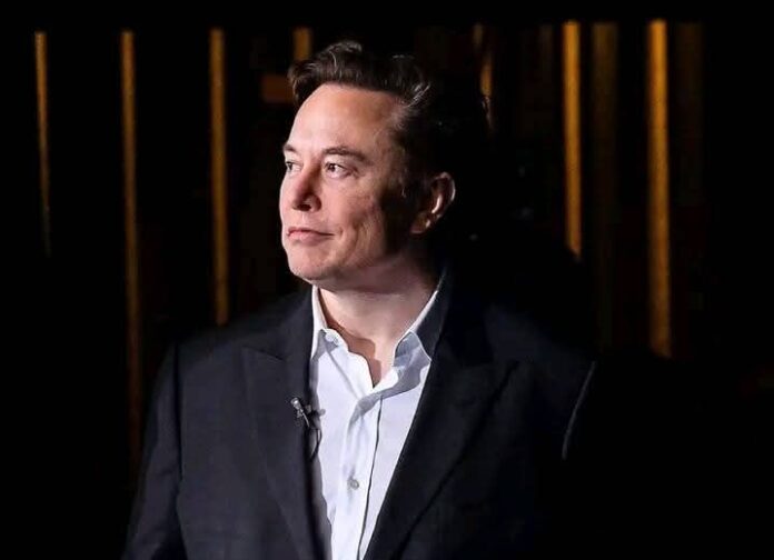 ماسك يطالب برفع السرية عن وثائق قضية إبستين ويحث ترامب على الوفاء بوعده