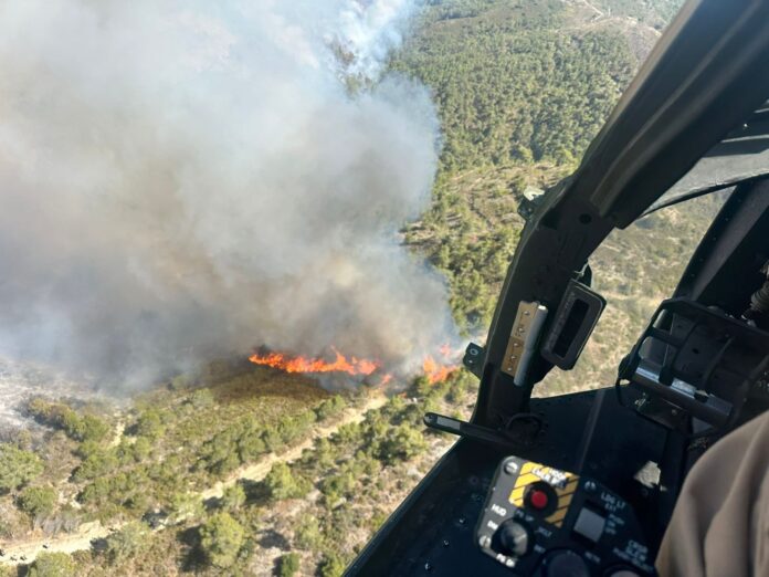 طائرات سلاح الجو الملكي تواصل إخماد الحرائق في سوريا - صور