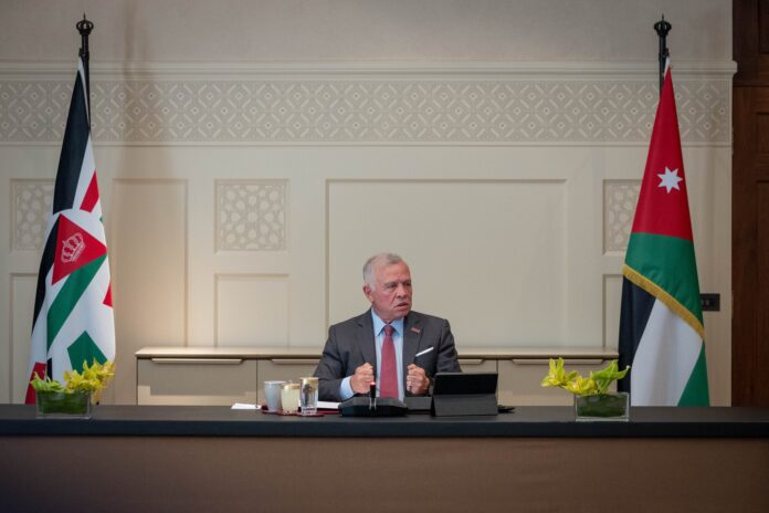 الملك لدى لقائه شخصيات إعلامية: الأردن كان وسيبقى السند الأكبر للأهل في غزة