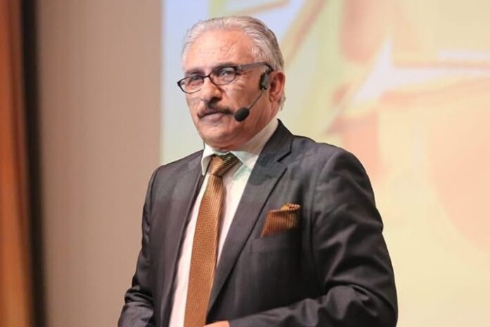 عليان يكتب .. دعونا نشتم ايمن سماوي ومهرجان جرش