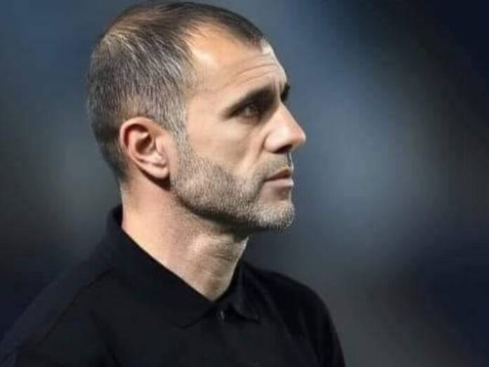 المدرب احمد هايل يلتحق بالمعسكر التدريبي لفريق النادي العربي الكويتي