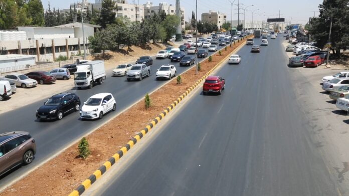 الاشغال : تحسين حركة السير على طريق المطار