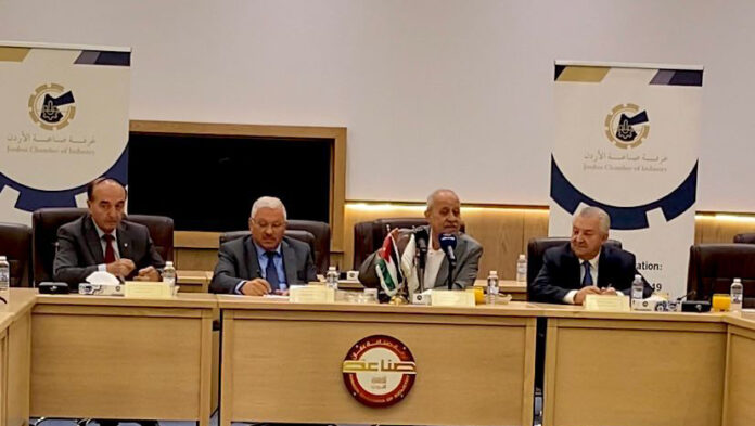 القطاع الصناعي يطرح قضاياه أمام لجنة 