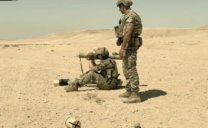 ولي العهد يشارك بتدريبات على الرماية بالأسلحة المتوسطة - فيديو