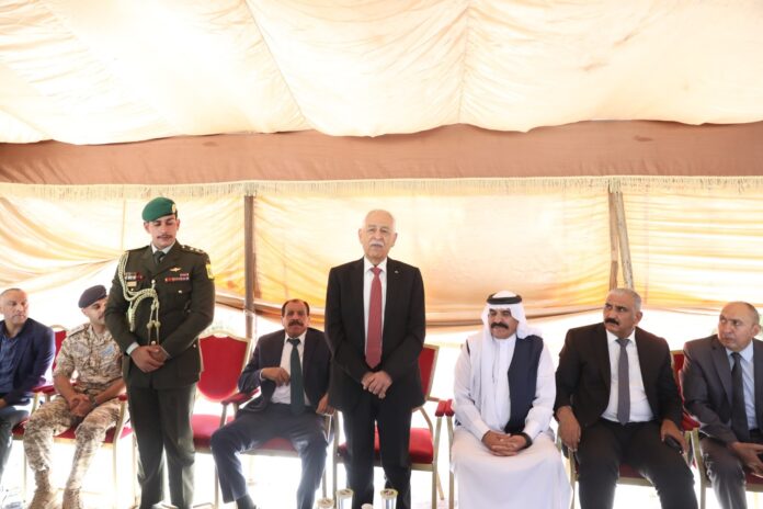 مندوبا عن الملك وولي العهد .. العيسوي يعزي عشيرتي أبو الفول والعدوان