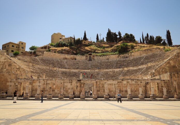 موجة حارة ترفع الحرارة 7 درجات فوق المعدل اعتبارًا من الجمعة