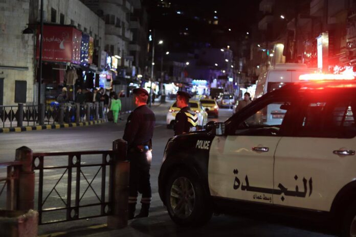 قاتل النائب السابق أبو سويلم ونجله في قبضة الامن العام - تفاصيل قاتل النائب السابق أبو سويلم ونجله في قبضة الامن العام - تفاصيل