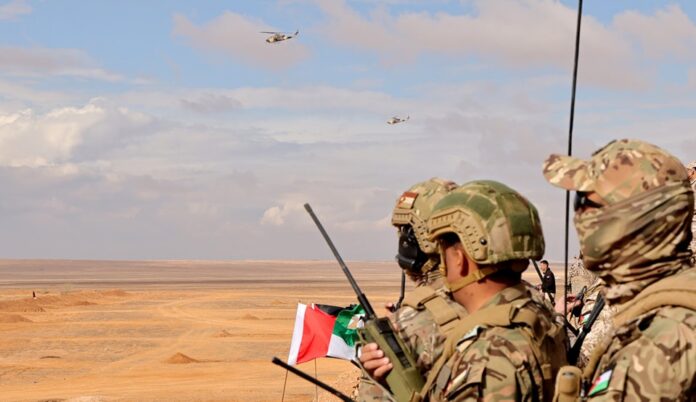 احباط محاولة تسلل وتهريب كمية كبيرة من المواد المخدرة (صورة)