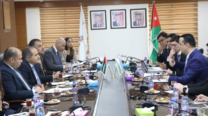 وزير الاستثمار يدعو الشركات الأوزبكية للاستفادة من الموقع الاستراتيجي للأردن