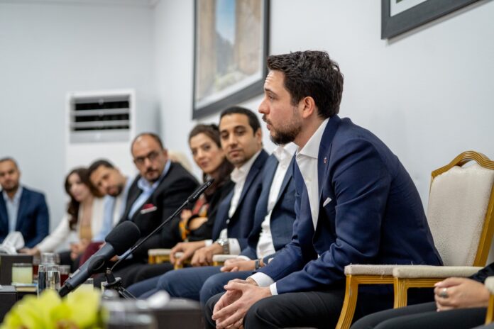 ولي العهد يعلن عن إعادة تفعيل برنامج خدمة العلم قريبا ولي العهد يعلن عن إعادة تفعيل برنامج خدمة العلم قريبا