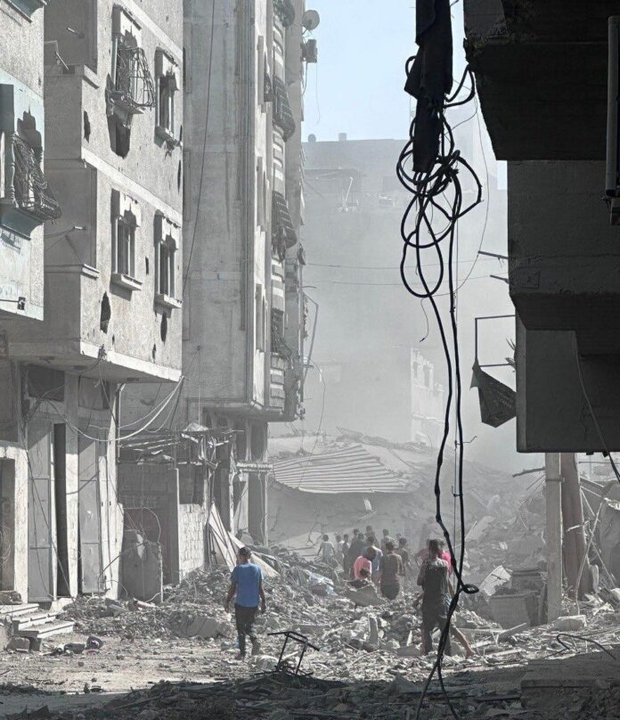 75 شهيدًا و370 إصابة بعدوان الاحتلال على غزة في 24 ساعة 75 شهيدًا و370 إصابة بعدوان الاحتلال على غزة في 24 ساعة