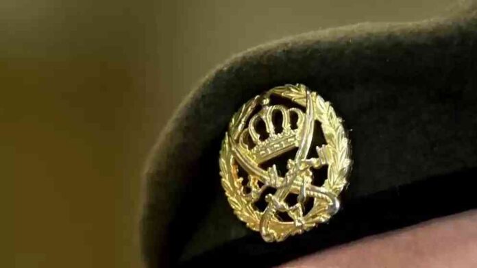 ما هي عقوبة من يتخلف عن خدمة العلم ؟