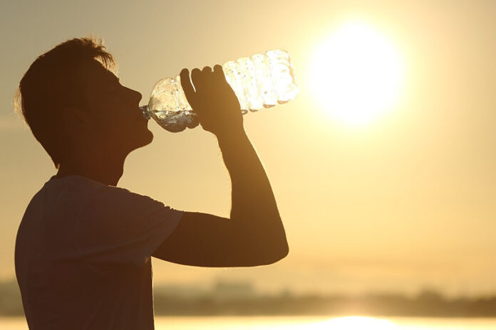 الأرصاد الجوية تطلق حملة احمِ نفسك من الحر