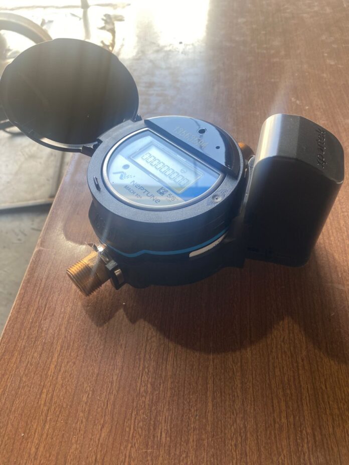 سلطة المياه توضح حول العدادات الذكية