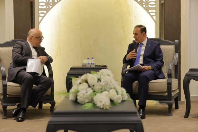 النائب الزعبي يستقبل السفير الروسي ويؤكد أهمية تعزيزالعمل البرلماني المشترك