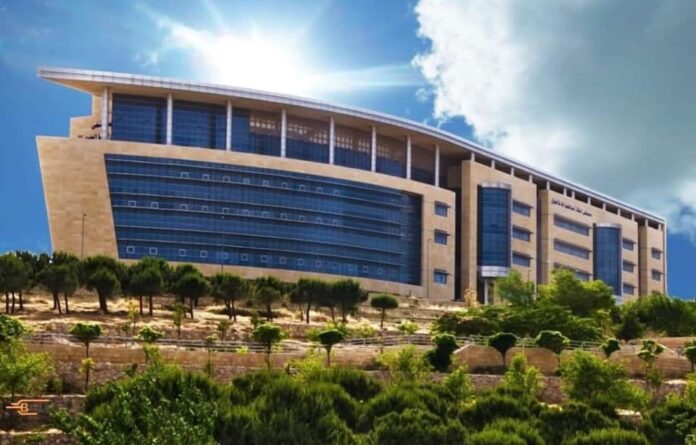 عطلة رسمية في مستشفيات ومراكز الخدمات الطبية (تفاصيل) عطلة رسمية في مستشفيات ومراكز الخدمات الطبية (تفاصيل)