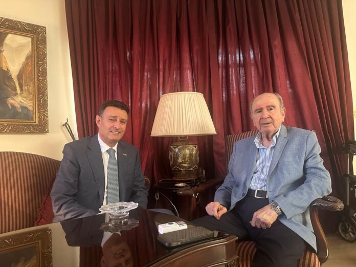 رئيس مجلس النواب يعود طاهر المصري رئيس مجلس النواب يعود طاهر المصري