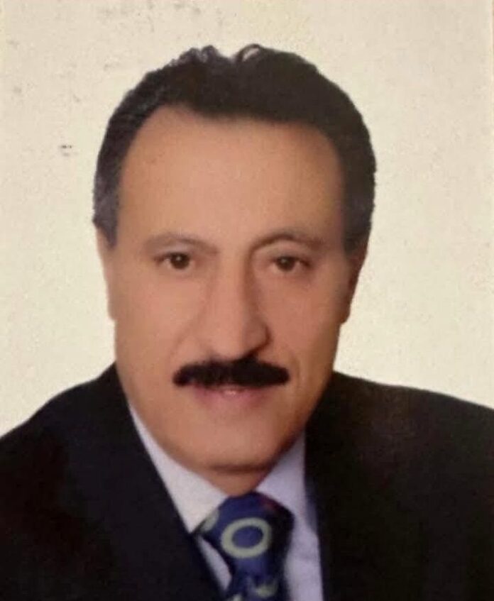 المومني ينعى الإعلامي فخري العكور المومني ينعى الإعلامي فخري العكور