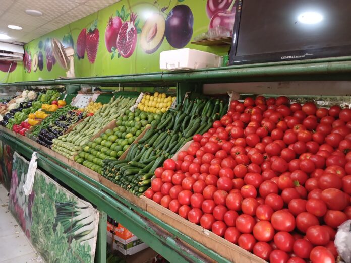 اسعار الخضار والفوكه في السوق المركزي الثلاثاء (تفاصيل)