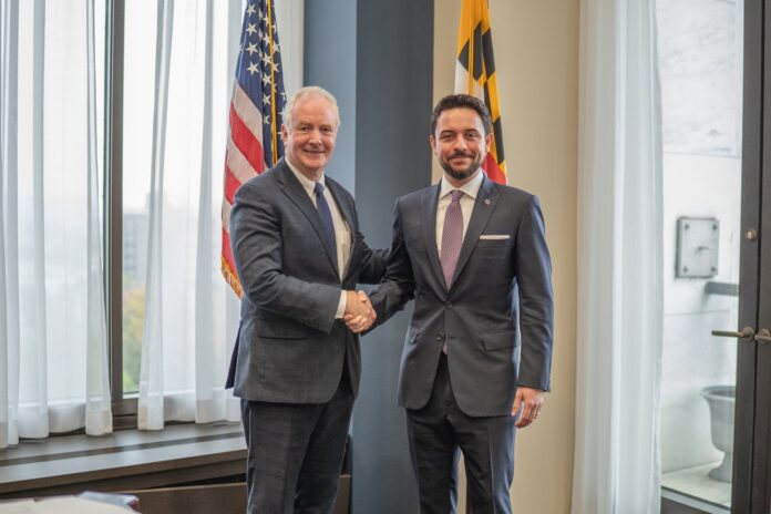 ولي العهد يعقد لقاءات مع أعضاء من الكونغرس الأمريكي في واشنطن