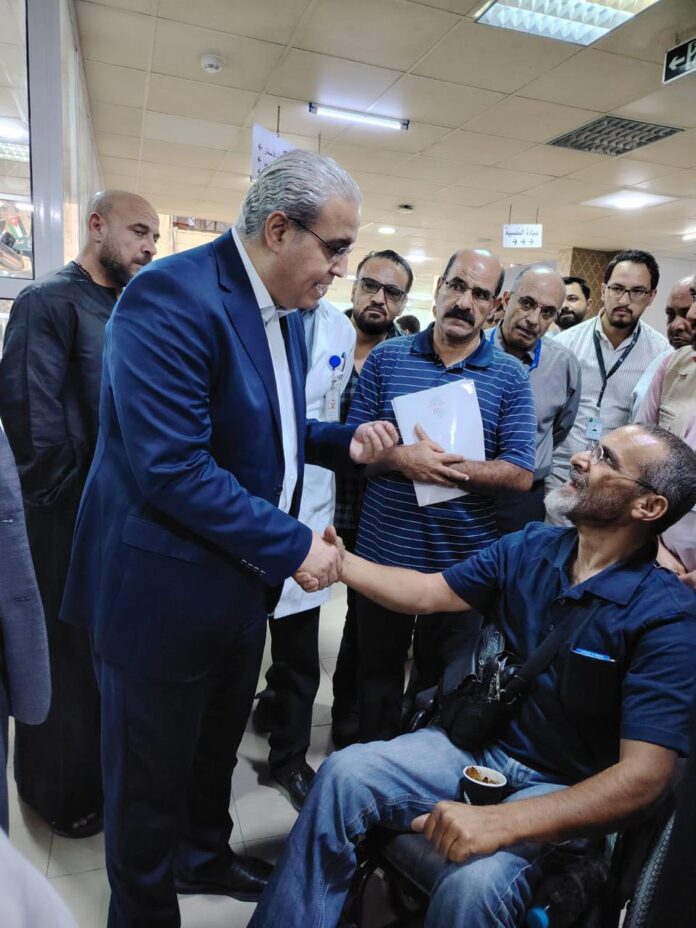 وزير الصحة يتفقد مستشفيات في 3 محافظات