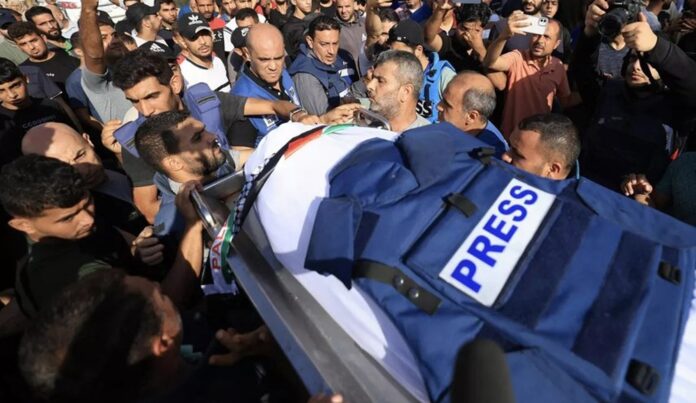 ألبانيزي : اسرائيل قتلت صحفيين اكثر مما قتل في الحربين العالميتين الاولى والثانية ألبانيزي : اسرائيل قتلت صحفيين اكثر مما قتل في الحربين العالميتين الاولى والثانية