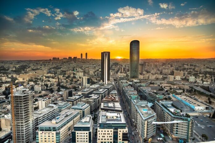 طقس خريفي معتدل حتى السبت طقس خريفي معتدل حتى السبت