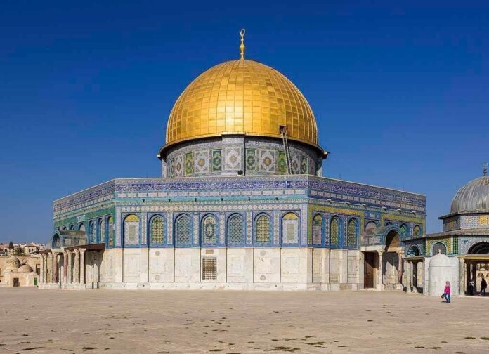 محافظة القدس تحذر من احتمال انهيار أجزاء من المسجد الأقصى محافظة القدس تحذر من احتمال انهيار أجزاء من المسجد الأقصى