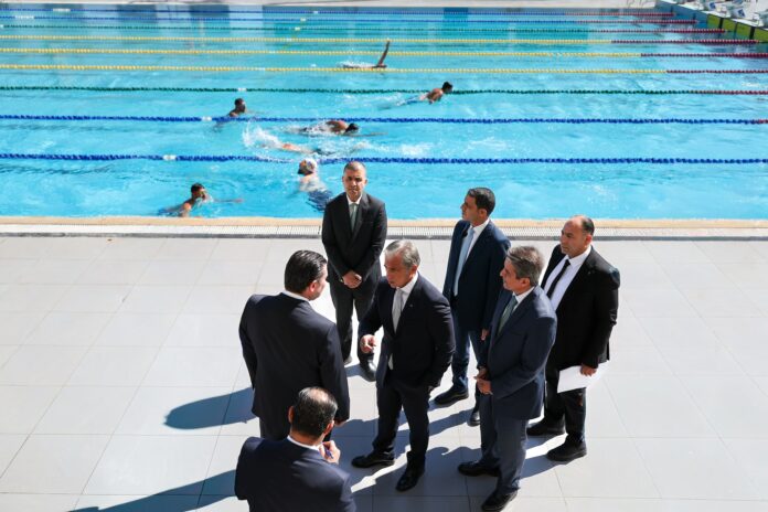 حسان يزور مدينة الحسين للشباب (صور)