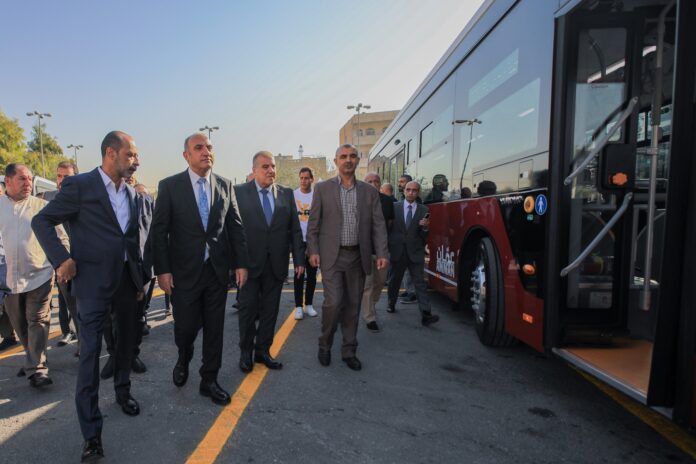 اطلاق مسار جديد لخدمة الباص السريع (صور)