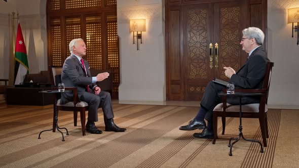 الملك والملكة يجريان مقابلتين مع قناة بي بي سي البريطانية ضمن وثائقي  الملك والملكة يجريان مقابلتين مع قناة بي بي سي البريطانية ضمن وثائقي