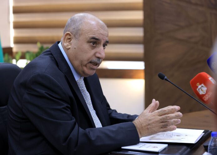 القاضي يلتقي رؤساء الكتل ويترأس أول اجتماع لمكتب تنفيذ النواب (صور) القاضي يلتقي رؤساء الكتل ويترأس أول اجتماع لمكتب تنفيذ النواب (صور)