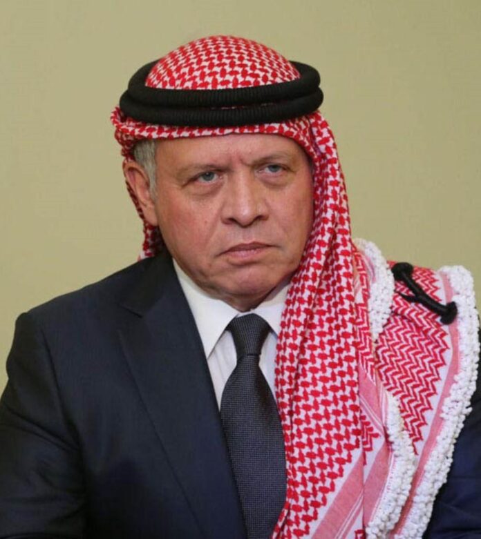 الملك يعزي هاتفيا أمير دولة قطر بضحايا الحادث المروري في شرم الشيخ الملك يعزي هاتفيا أمير دولة قطر بضحايا الحادث المروري في شرم الشيخ